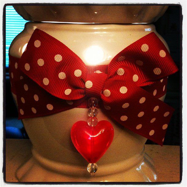 Valentine Scentsy Warmer