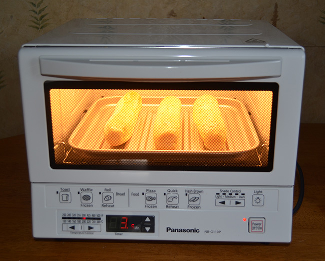 https://www.mommyenterprises.com/moms-blog/wp-content/uploads/2015/11/Panasonic-FlashXpress-Toaster-Oven.jpg