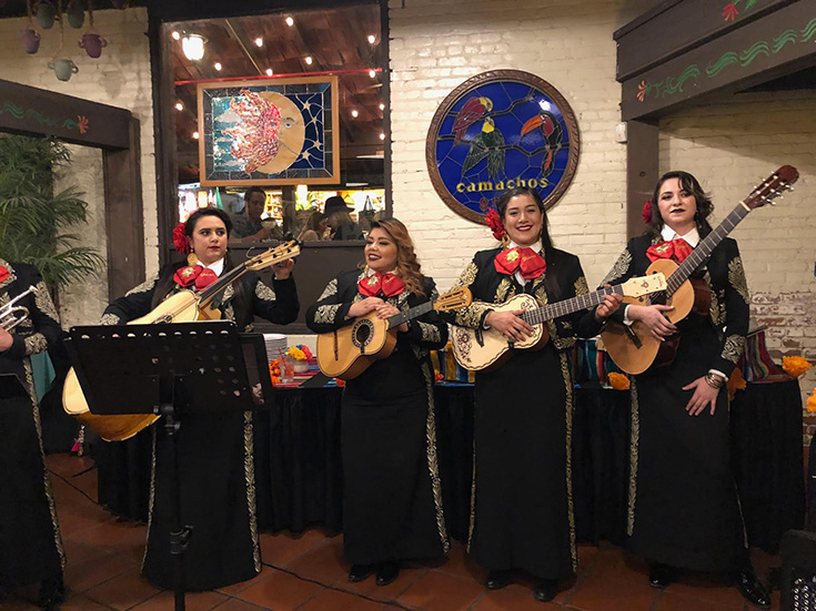 Mexican Mariachi Band - El Paseo Inn