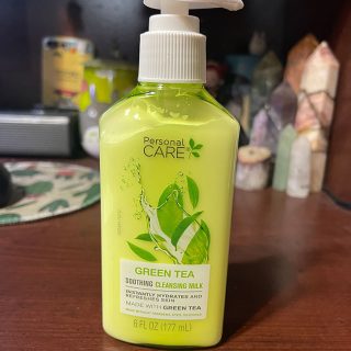 Green Tea Soothing Cleansing Milk